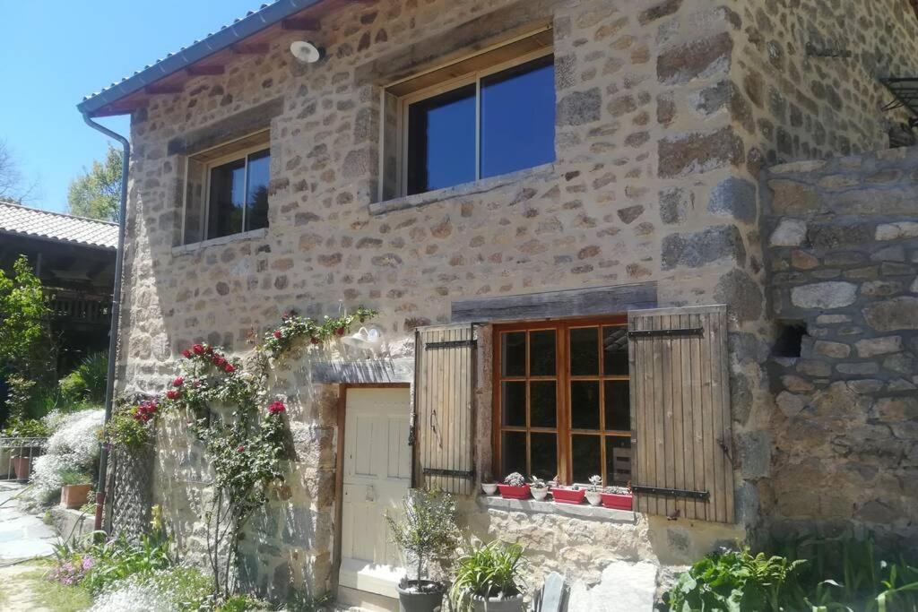 Loft La Rose Desiree Gite 3 Etoiles Chalencon Esterno foto